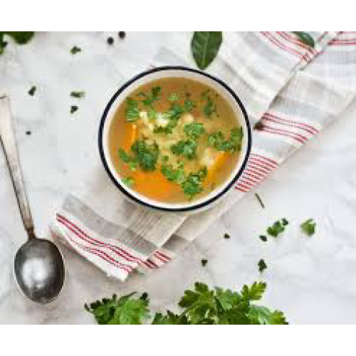 Rosół z makaronem (ok 450ml)